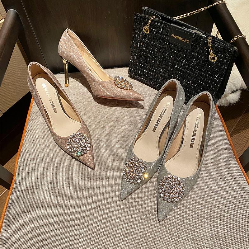 Dress Shoes FAKUNTN Pointed High Heels Women Wedding Bride Bridesmaid Pumps 2021 Small Size 32-43 For, Silver 6cm
Dress Shoes FAKUNTN Pointed High Heels Women Wedding Bride Bridesmaid Pumps 2021 Small Size 32-43 For, Silver 6cm
