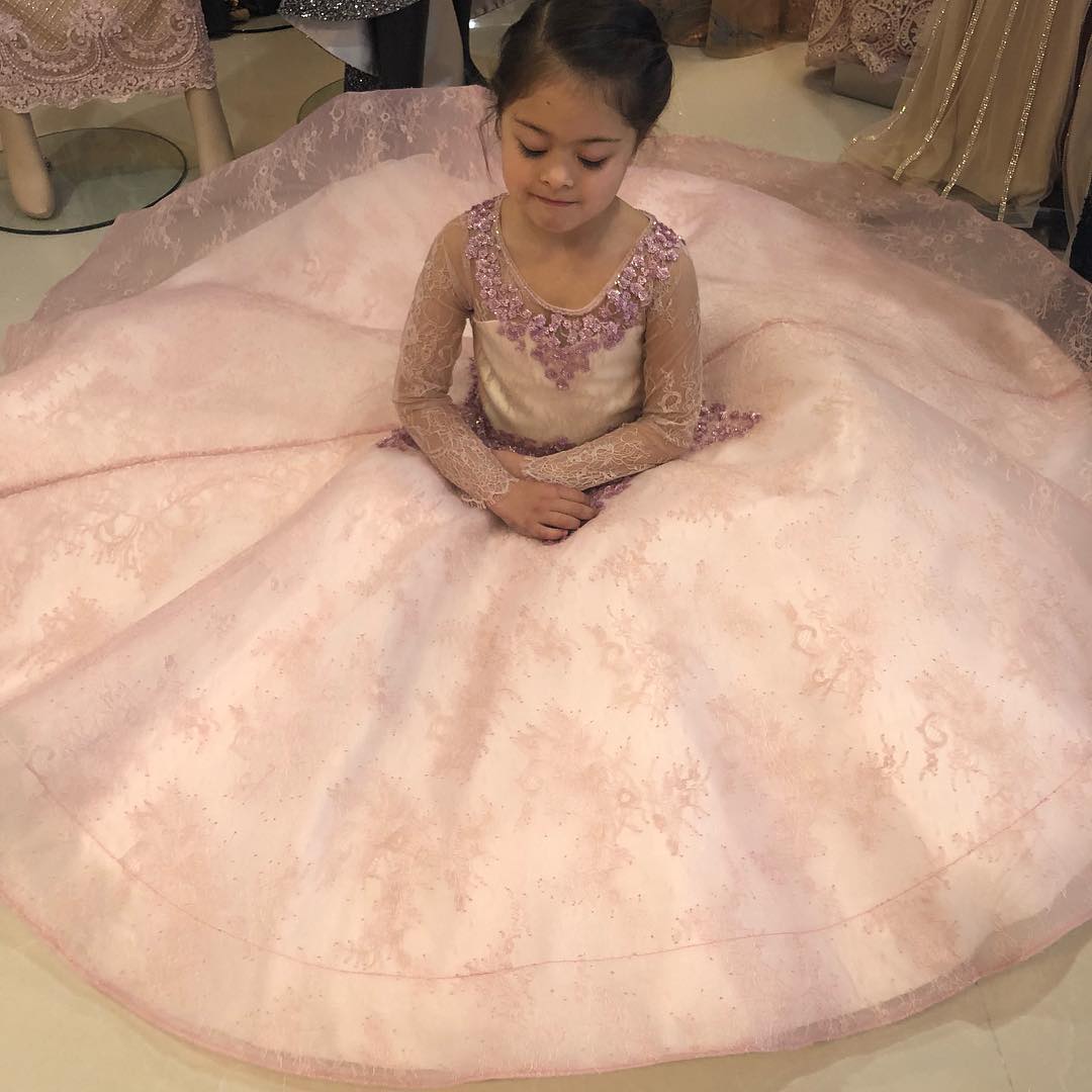 Elegant Beads Flower Girls Dress Cute Jewel Neck Lace Long Sleeve Children Birthday Party Dresses Crystal Appliques Kids Wedding Prom Formal Wear