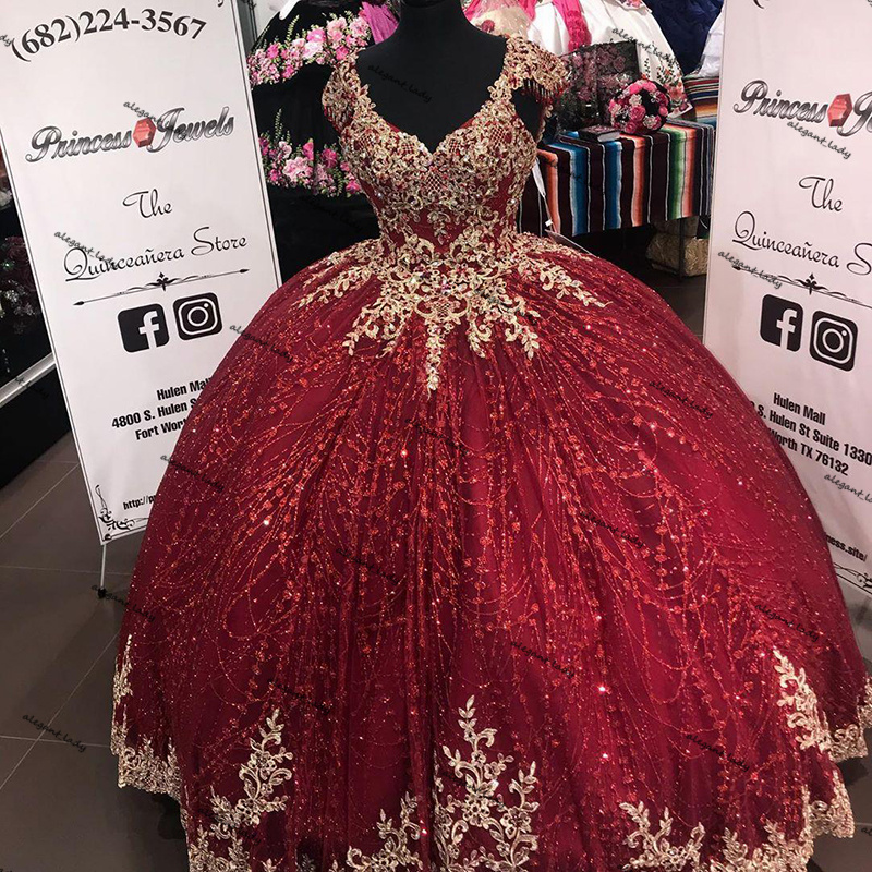 Glittery Ball Gown Quinceanera Dresses Cap Sleeve Gold Floral Applique v-neck lace-up corset back vestidos para quinceaños gown