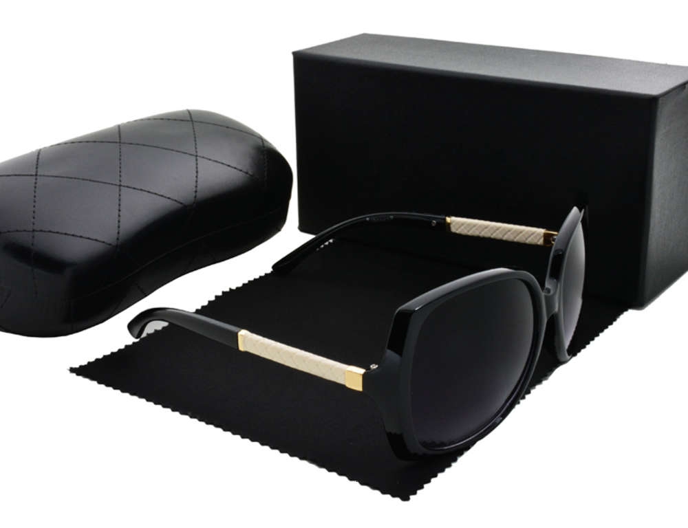 New Fashion High Quality Vintage Women Brand Designer Wholesale Sunglasses Frames Ladies Sun Glasses With Cases And Box Unisex, Black
New Fashion High Quality Vintage Women Brand Designer Wholesale Sunglasses Frames Ladies Sun Glasses With Cases And Box Unisex, Black