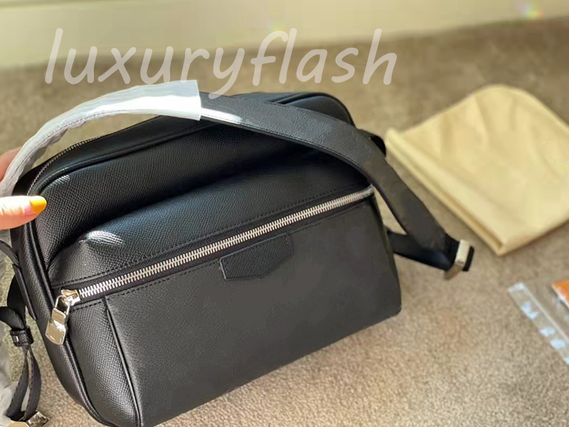 2022 Men Cross Body Messenger Bag Outdoor Travel Business Briefcase Designers Fashion High-quality Leather Presbyopic Lady Shoulder Purses, Box(not sale separately)
2022 Men Cross Body Messenger Bag Outdoor Travel Business Briefcase Designers Fashion High-quality Leather Presbyopic Lady Shoulder Purses, Box(not sale separately)
