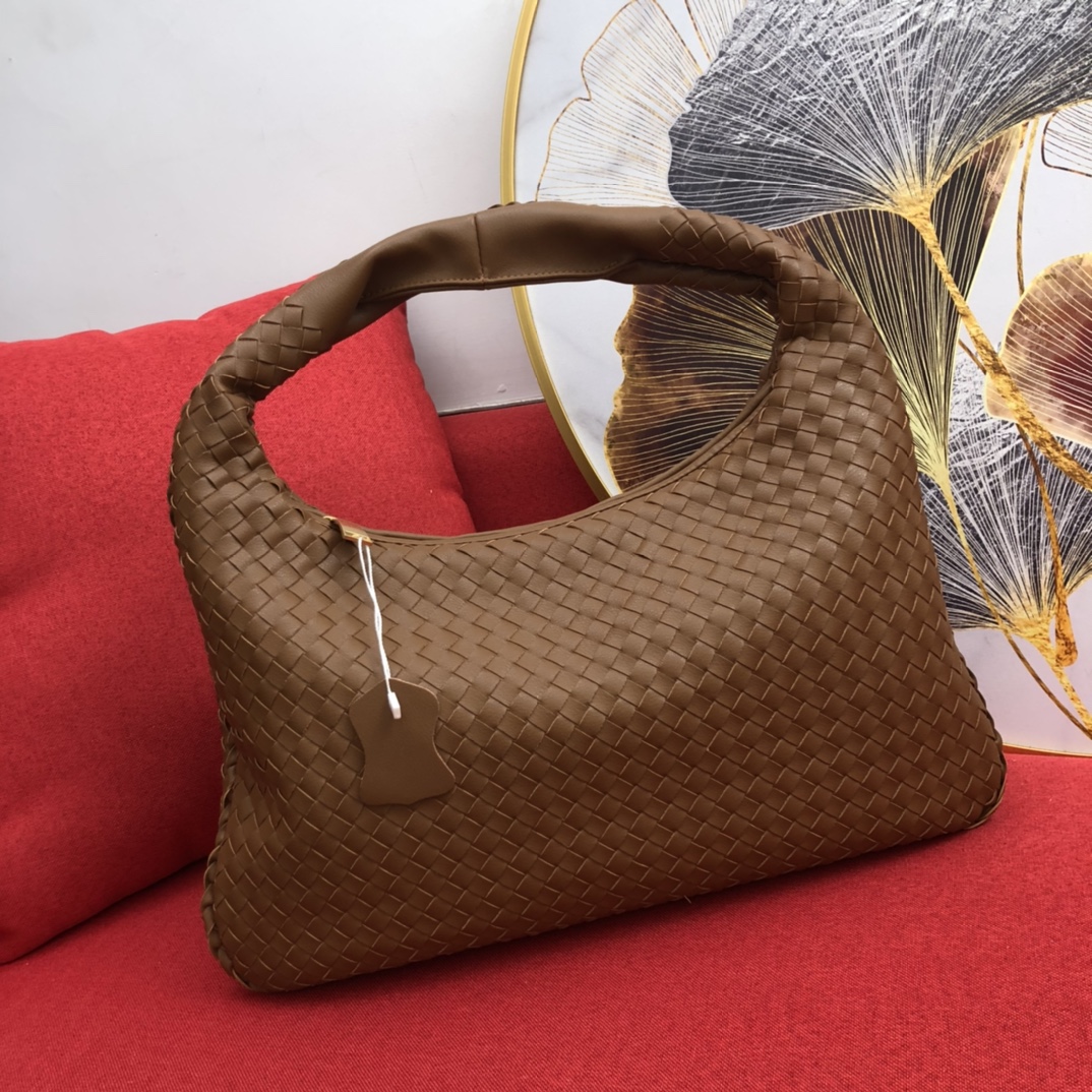 Fashion Women Large Genuine Leather Hobo Bag Handmade Woven Casual Female Handbag Big Capacity Patchwork Zipper Womens Shoulder Bags, Used to make up the price
Fashion Women Large Genuine Leather Hobo Bag Handmade Woven Casual Female Handbag Big Capacity Patchwork Zipper Womens Shoulder Bags, Used to make up the price