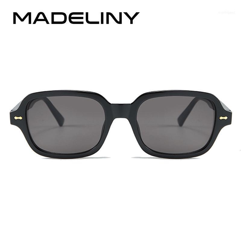 Sunglasses MADELINY Fashion Men Vintage Brand Unisex Retro Square Sun Glasses High Quality Driving Eyewear UV400 MA2531
Sunglasses MADELINY Fashion Men Vintage Brand Unisex Retro Square Sun Glasses High Quality Driving Eyewear UV400 MA2531