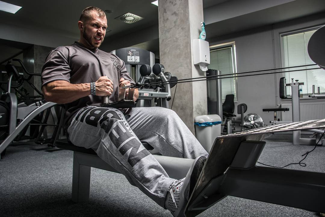 Fashion New Men Fitness Short Sleeve T Shirt Bodybuilding Workout Casual Tee Shirts Tops 210225