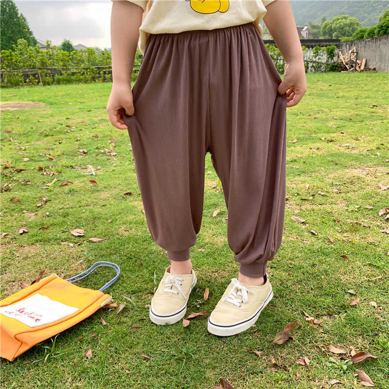 Summer unisex children solid color cool soft sports trousers Boys and girls thin loose ankle banded pants Anti-mosquito 210615, Brown
Summer unisex children solid color cool soft sports trousers Boys and girls thin loose ankle banded pants Anti-mosquito 210615, Brown