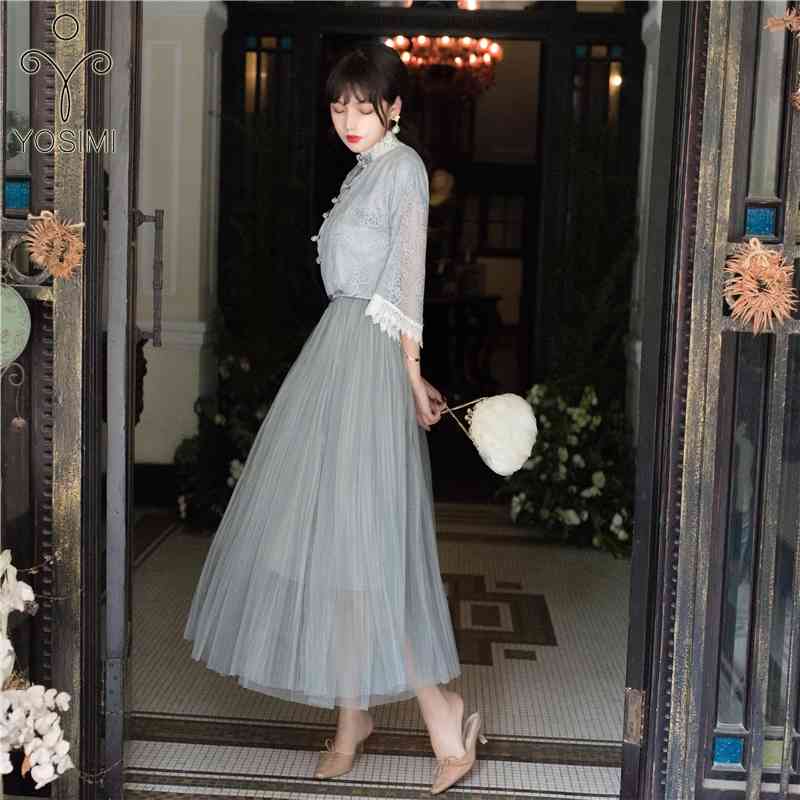 YOSIMI Summer Vintage Women Two-piece Outfilts Suit Set Long Dress Half Sleeve Lace Top and Pleated Skirt Gray 210604
YOSIMI Summer Vintage Women Two-piece Outfilts Suit Set Long Dress Half Sleeve Lace Top and Pleated Skirt Gray 210604