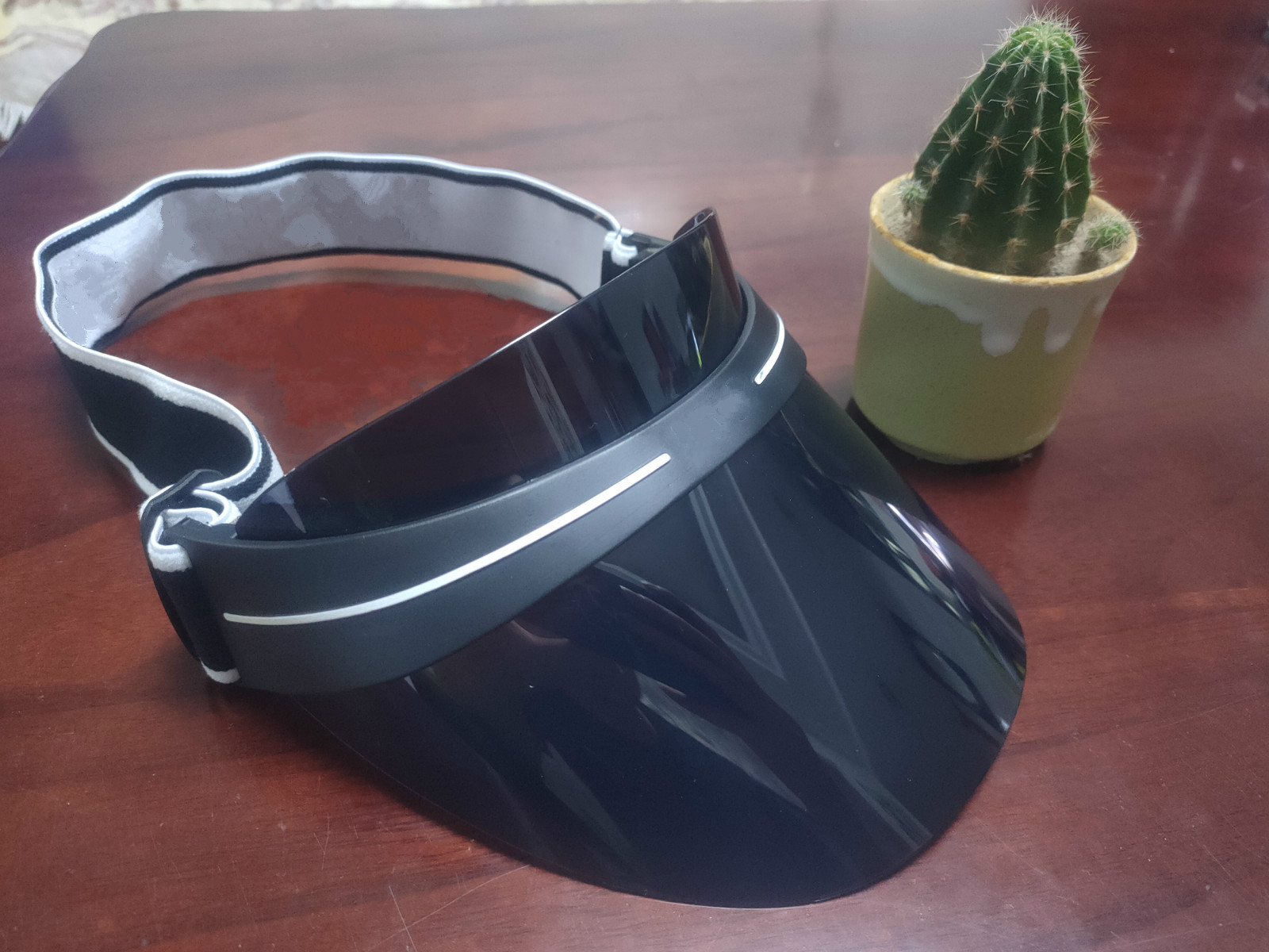 Hot top designer visor upgraded thickened bucket hat brand baseball cap summer outdoor uv sunglasses sun hat adjustable size 56-62cm, Blue
Hot top designer visor upgraded thickened bucket hat brand baseball cap summer outdoor uv sunglasses sun hat adjustable size 56-62cm, Blue