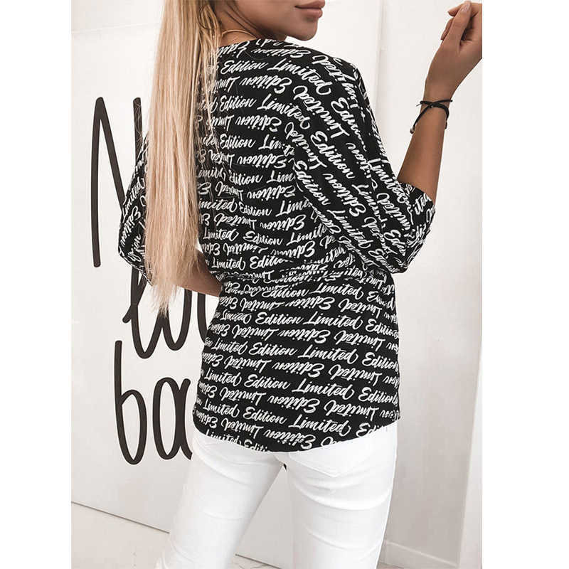 Women T-shirts Casual Harajuku English Letter Printed Basic Summer Tops Female O-Neck Half Sleeve Loose White TShirt 210526