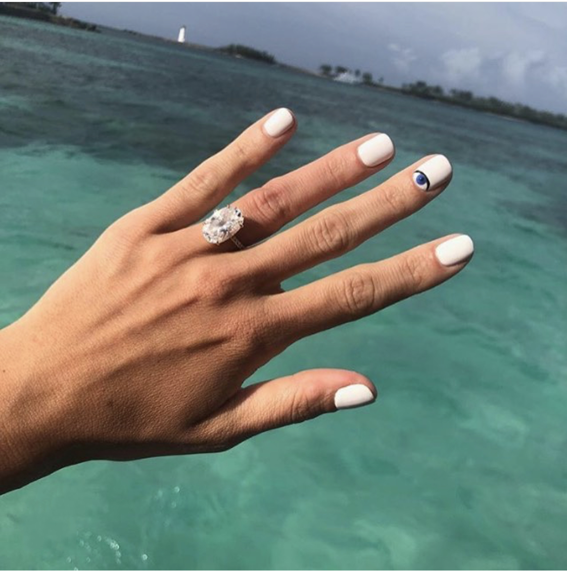 Fashion 925 Sliver Sterling oval Simulated Diamond Stone Rings for Women Drilled White Topaz Bizuteria Anillos Gemstone S925 Jewelry Wholesale