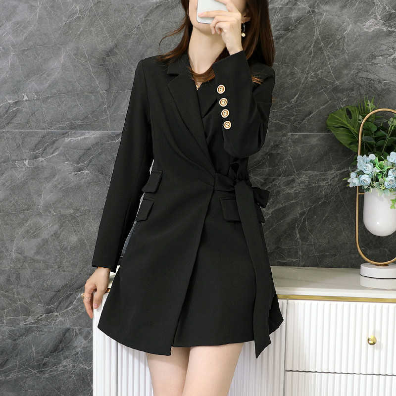Large size M-5XL women's casual solid color ladies blazer high quality autumn long black Female jacket suit 210527
Large size M-5XL women's casual solid color ladies blazer high quality autumn long black Female jacket suit 210527