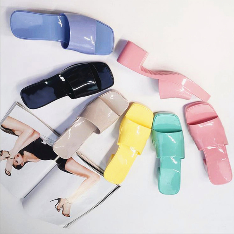 2021 Luxury Womens Sandals Slide Designer Slippers Candy Color Flat High Heels Rubber Sandal Slipper Jelly Shoes Flip Flops Outdoor Beach, Black
2021 Luxury Womens Sandals Slide Designer Slippers Candy Color Flat High Heels Rubber Sandal Slipper Jelly Shoes Flip Flops Outdoor Beach, Black