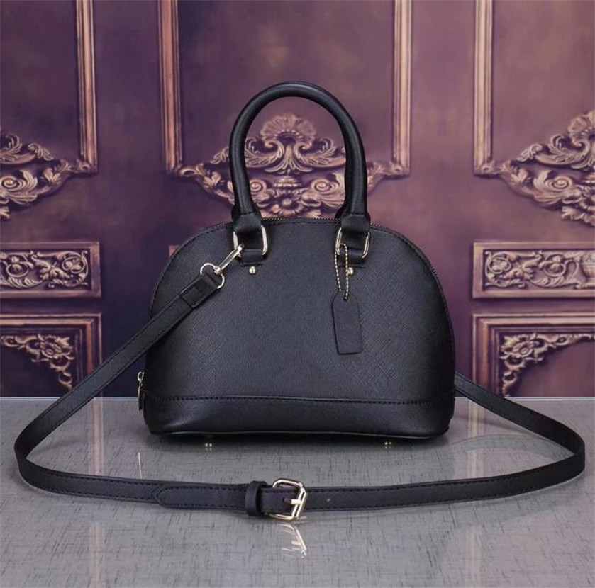 2021 Women Shoulder CrossBody Bags Luxurys Designers messenger Shell Bag Mini Leather handbags ALMA BB Female wallet Fresh 206
2021 Women Shoulder CrossBody Bags Luxurys Designers messenger Shell Bag Mini Leather handbags ALMA BB Female wallet Fresh 206