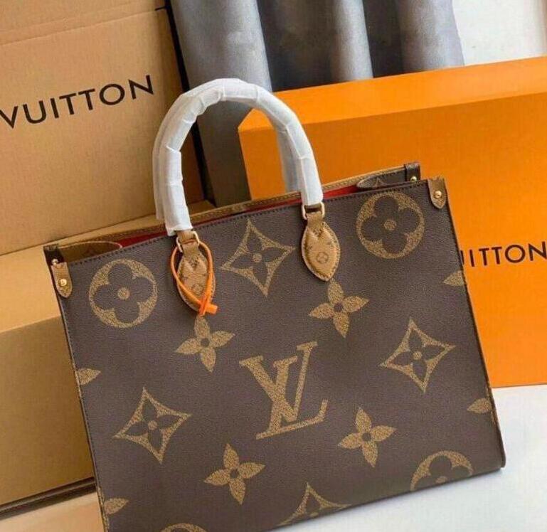 Women LV LOUIS VITTON Shopping Bag crossbody bags Messenger Bags Ladies Leather handbags Bag big handbags Purses tote
Women LV LOUIS VITTON Shopping Bag crossbody bags Messenger Bags Ladies Leather handbags Bag big handbags Purses tote