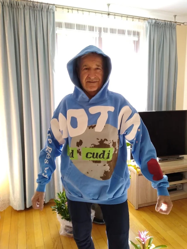 Designer kanye hodie graffiti plus mens fleece hoodies sweatshirts sweater couple long sleeve warm men oversized moon blue embroidery print, Black
Designer kanye hodie graffiti plus mens fleece hoodies sweatshirts sweater couple long sleeve warm men oversized moon blue embroidery print, Black