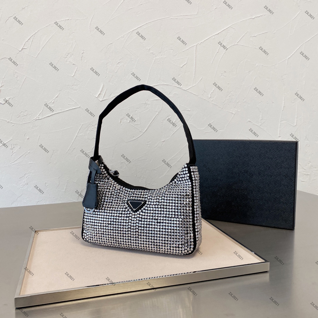 Female Luxurys Designers Bags Female Armpit Bag Handbags Fashion Flash Bag Handbags Single Shoulder Bag Designer Wallet
Female Luxurys Designers Bags Female Armpit Bag Handbags Fashion Flash Bag Handbags Single Shoulder Bag Designer Wallet