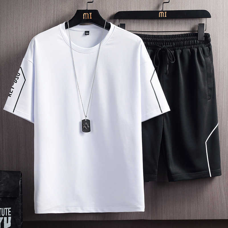 Men Casual Set Fashion 2 PIECE Sweatsuit Striped Short Sleeve T-shirt+Shorts Sets Mens Sportswear Tracksuit Summer Suit 5XL 210603