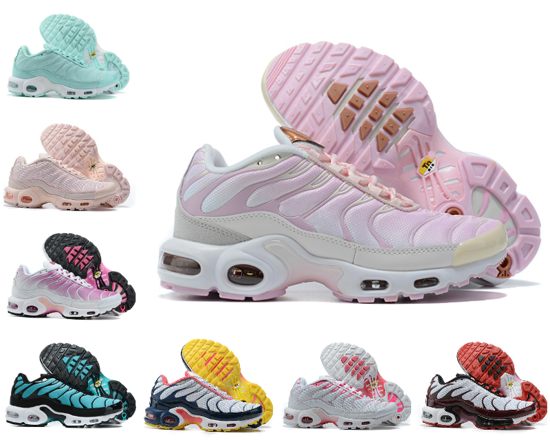 2021 NEW AIR Plus Chaussures Femme Fashion Original Tn Ultra Se Black Red White Designer Running Shoes TNs Women Sports Trainer Zapatillaes, A-c001
2021 NEW AIR Plus Chaussures Femme Fashion Original Tn Ultra Se Black Red White Designer Running Shoes TNs Women Sports Trainer Zapatillaes, A-c001
