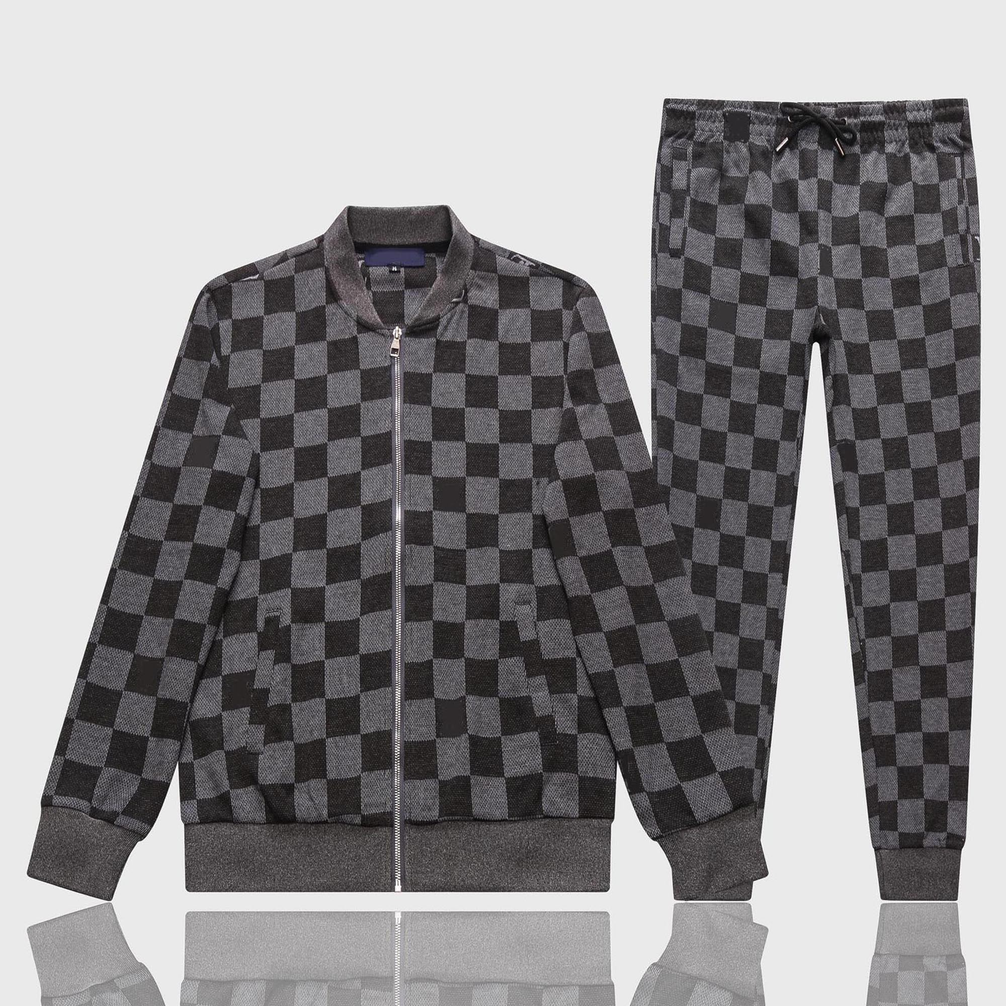 2021 Tracksuits Fashion Men's Suit 21SS Youth Top + Shorts Style Mens Tshirts & Pants Casual Men Two Pieces Sets, 11
2021 Tracksuits Fashion Men's Suit 21SS Youth Top + Shorts Style Mens Tshirts & Pants Casual Men Two Pieces Sets, 11