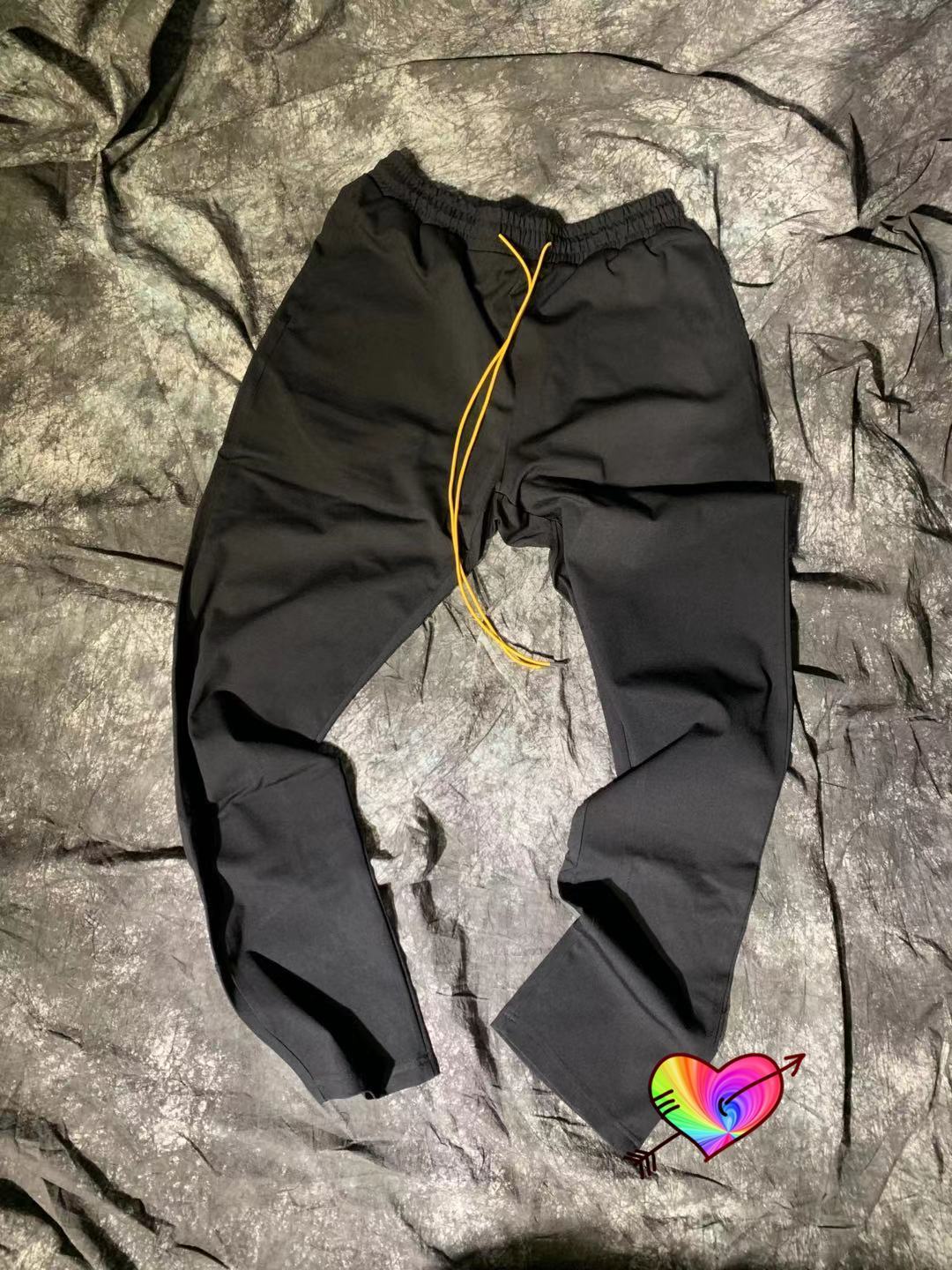 2021 Sweatpants Men Women 1 Good Quality High Street Yellow Drawstring Pants Stitched Split Terry Trousers, Black
2021 Sweatpants Men Women 1 Good Quality High Street Yellow Drawstring Pants Stitched Split Terry Trousers, Black