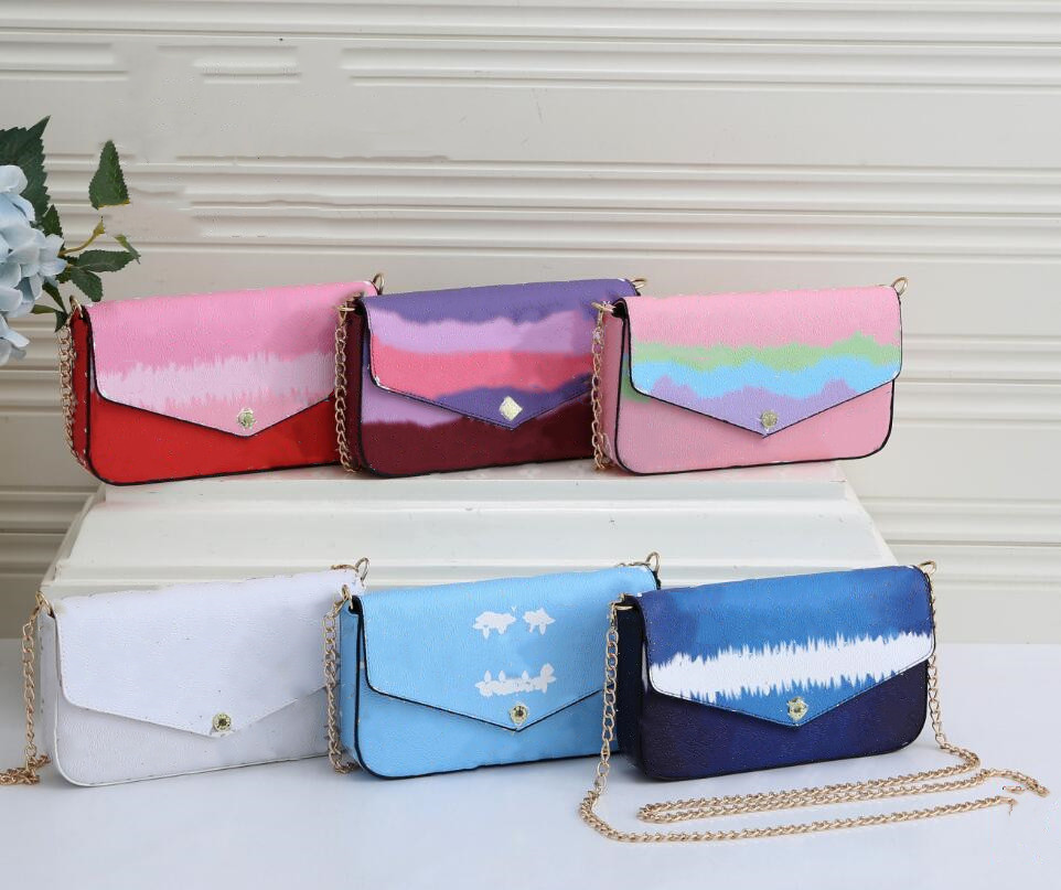 Woman Purse Classic Chains Handbag Printing Flowers Shoulder Bag PU Leather Crossbody Envelope Card 3-Piece Wallet, Red
Woman Purse Classic Chains Handbag Printing Flowers Shoulder Bag PU Leather Crossbody Envelope Card 3-Piece Wallet, Red