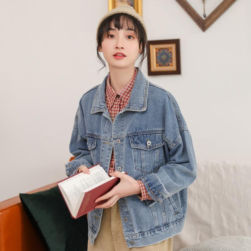2021 spring and autumn new port style retro student embroidered denim jacket jacket Korean loose denim women, Blue
2021 spring and autumn new port style retro student embroidered denim jacket jacket Korean loose denim women, Blue