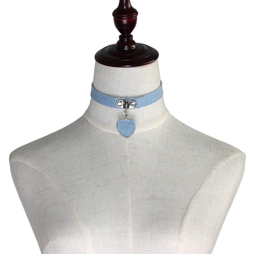 Cloth Heart Pendant Gothic denim Chokers Necklace Button Adjustable women necklaces Necklet Fashion jewelry will and sandy
Cloth Heart Pendant Gothic denim Chokers Necklace Button Adjustable women necklaces Necklet Fashion jewelry will and sandy