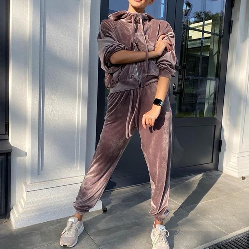 Women' Two Piece Pants Women Tracksuit Velet Zipper Jacket Sets Casual Drawstring Hoodie Tops And Lace Up Joggers Ladies Suit Loose Trendy, Black
Women' Two Piece Pants Women Tracksuit Velet Zipper Jacket Sets Casual Drawstring Hoodie Tops And Lace Up Joggers Ladies Suit Loose Trendy, Black