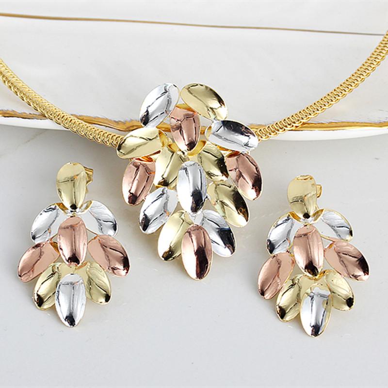 Earrings & Necklace Fashion Jewelry Bohemia Sets For Women Flower Pendant Engagement Wedding Findings, As pic
Earrings & Necklace Fashion Jewelry Bohemia Sets For Women Flower Pendant Engagement Wedding Findings, As pic