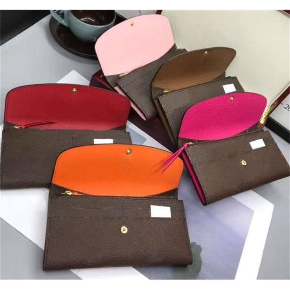 2019 European classic design men and women long wallet good quality clutch bag 852963, Red
2019 European classic design men and women long wallet good quality clutch bag 852963, Red