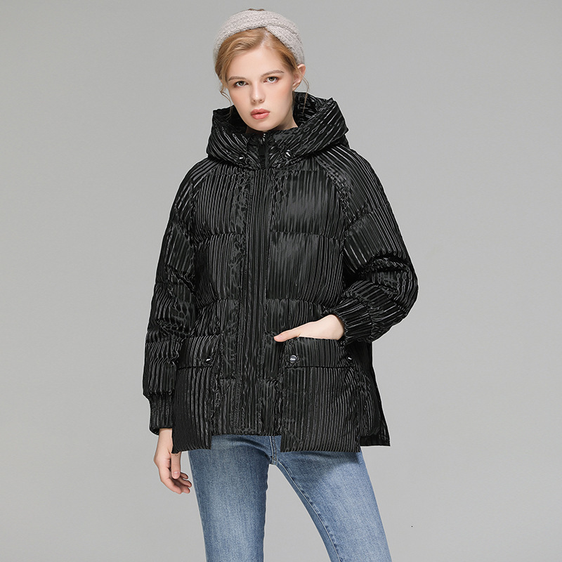 down jacket 2021 winter short coat fashion hooded stripe korean loose thickened women's large wear, Black
down jacket 2021 winter short coat fashion hooded stripe korean loose thickened women's large wear, Black
