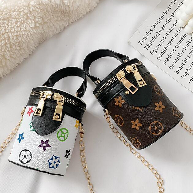 High Quality Children Mini Single Shoulder Handbags Fashion Cute Girls Purse Kids Embossing Messenger Shell Bags PU Leather Portable Crossbody Change Bag, #5
High Quality Children Mini Single Shoulder Handbags Fashion Cute Girls Purse Kids Embossing Messenger Shell Bags PU Leather Portable Crossbody Change Bag, #5