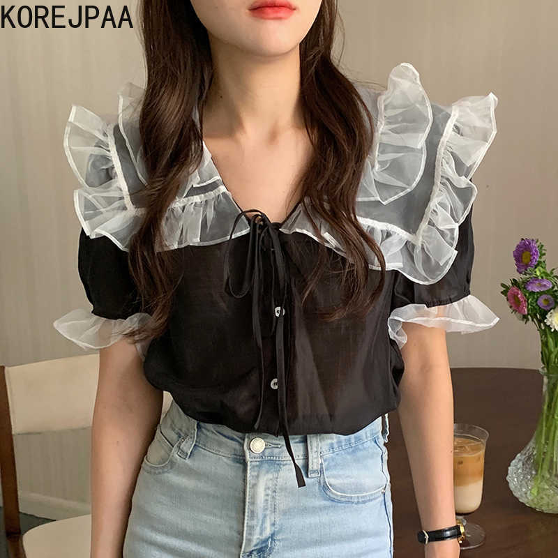 Korejpaa Women Shirt Summer Korean Temperament Gentle Lapel Wood Ear Stitching Lace-Up Micro-Permeable Puff Sleeve Blouses 210526, Black
Korejpaa Women Shirt Summer Korean Temperament Gentle Lapel Wood Ear Stitching Lace-Up Micro-Permeable Puff Sleeve Blouses 210526, Black