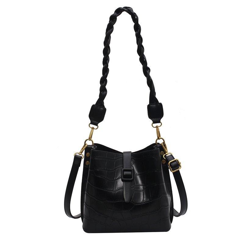 New Women Shoulder Bag Large Capacity New Ladies Bucket Bag Simple Designer Youth High Quality Handbag Waterproof Black
New Women Shoulder Bag Large Capacity New Ladies Bucket Bag Simple Designer Youth High Quality Handbag Waterproof Black
