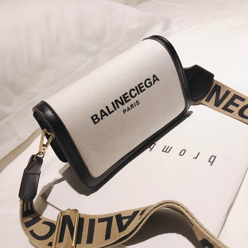 Fashion Design PU Leather Crossbody Bags for Women Luxury Korean Version Simple Shoulder Bag Female Purse and Handbag
Fashion Design PU Leather Crossbody Bags for Women Luxury Korean Version Simple Shoulder Bag Female Purse and Handbag