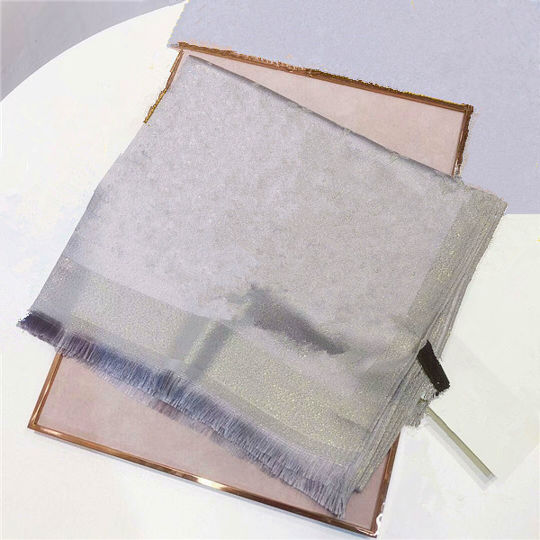 Fashion women four seasons autumn winter thin long silk wool scarfs 180*70cm scarf shawl classic gold thread letter scarf Optional gift box 5AAAAA
Fashion women four seasons autumn winter thin long silk wool scarfs 180*70cm scarf shawl classic gold thread letter scarf Optional gift box 5AAAAA