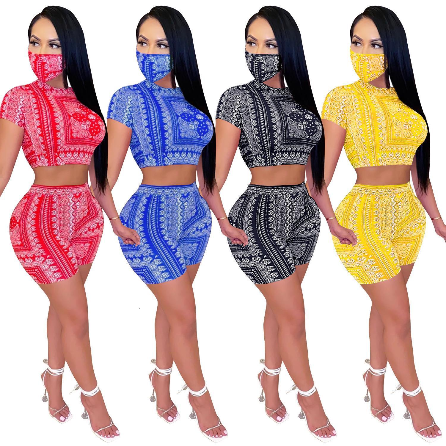 Bandana Scarf Print Club Sexy Two Piece Set For Women Hollow Out With Mask Shorts Set 2021 New Bandage Women 2 Pieces, Yellow
Bandana Scarf Print Club Sexy Two Piece Set For Women Hollow Out With Mask Shorts Set 2021 New Bandage Women 2 Pieces, Yellow