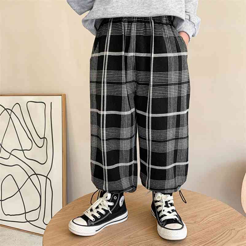 Spring autumn boys loose plaid ankle banded pants children all-match Jogger Pants 210708
Spring autumn boys loose plaid ankle banded pants children all-match Jogger Pants 210708