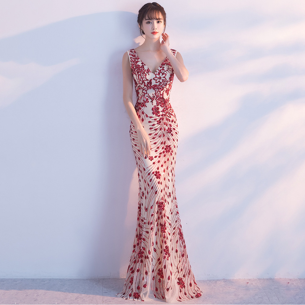 Sexy V-neck Sequin Sleeveless Women Elegant Evening Party Dress Banquet Toast Bridal Fishtail Dresses L1bp, Black gold
Sexy V-neck Sequin Sleeveless Women Elegant Evening Party Dress Banquet Toast Bridal Fishtail Dresses L1bp, Black gold