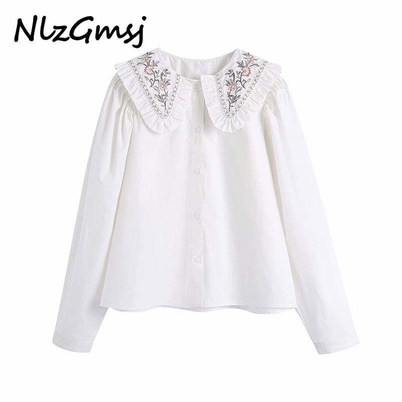 Women Sweet Fashion With Embroidery Collar Blouses Vintage Long Sleeve Button-up Female Shirts Blusas Chic Tops 210628, Photo color
Women Sweet Fashion With Embroidery Collar Blouses Vintage Long Sleeve Button-up Female Shirts Blusas Chic Tops 210628, Photo color