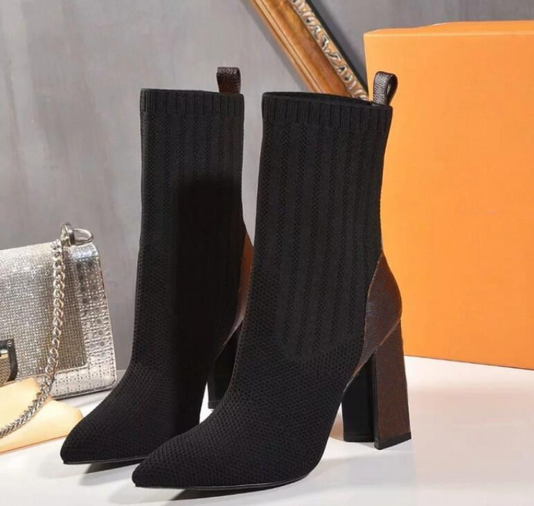 autumn winter socks heeled heel boots fashion sexy Knitted elastic boot designer Alphabetic women shoes lady Letter Thick high heels Large size 35-42 us5-us11 With box, Gold
autumn winter socks heeled heel boots fashion sexy Knitted elastic boot designer Alphabetic women shoes lady Letter Thick high heels Large size 35-42 us5-us11 With box, Gold
