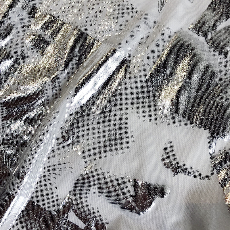 T-shirt Women Shiny Letters Silver Print Short Sleeve O-neck Fashion Oversized Casual Summer Femme T shirt Women Tops CC302 210306