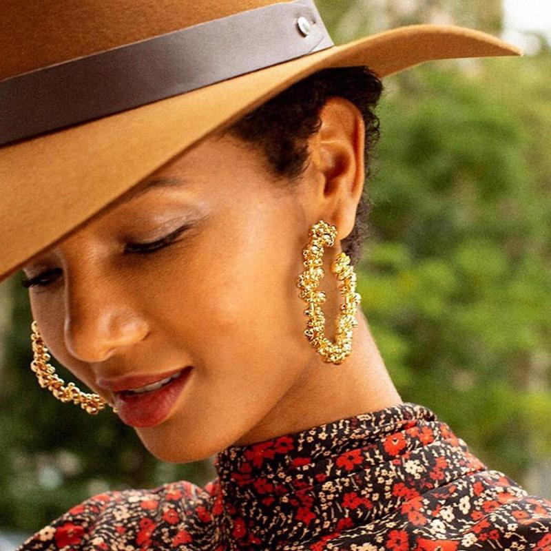Hoop & Huggie Exaggerated Metal Beaded Big Circle Earrings Trendy Gold Color Female Jewelry Brincos Geometric C-shaped Statement
