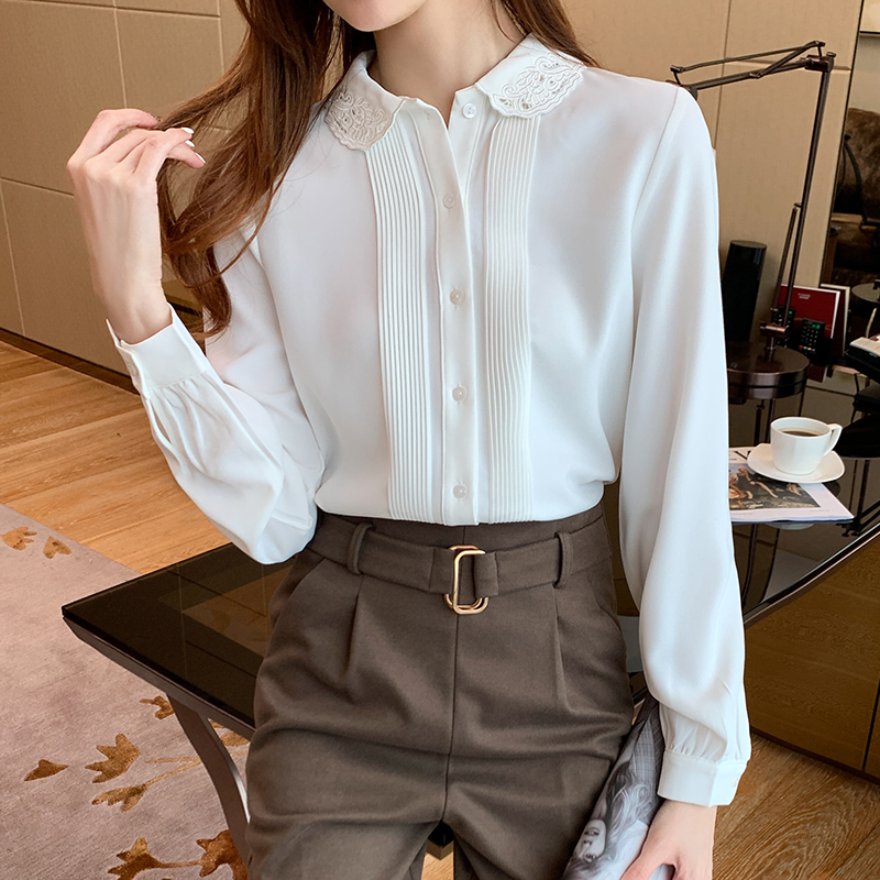 Korean Women Shirts Woman Chiffon Embroidered Blouse Women Long Sleeve White Shirts Woman Hollow Out Blouse Shirt Tops Plus Size 210225