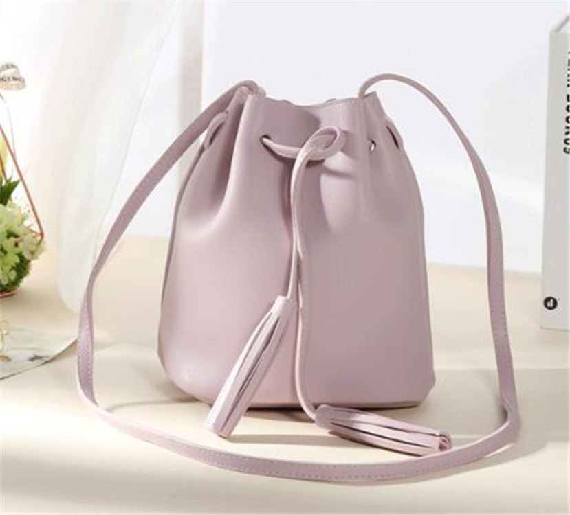 1-13 40249 Artsy Handbags Women Tote Messenger Bags Packages Pu Leather Female Crossbody bag
1-13 40249 Artsy Handbags Women Tote Messenger Bags Packages Pu Leather Female Crossbody bag