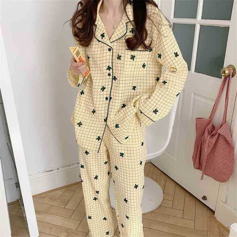 Women Vintage Plaid Fashion Spring Gentle Casual High Quality Korean Priting Loose Nightwear Pajamas Sets 210525, Apricot
Women Vintage Plaid Fashion Spring Gentle Casual High Quality Korean Priting Loose Nightwear Pajamas Sets 210525, Apricot