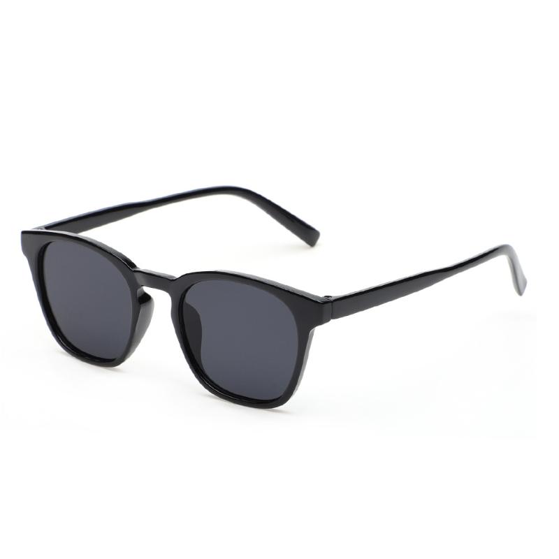 Sunglasses Classic Fashion Men's Women's Universal Adult Anti-UV Glasses Gafas De Sol Para Hombres Y Mujeres
Sunglasses Classic Fashion Men's Women's Universal Adult Anti-UV Glasses Gafas De Sol Para Hombres Y Mujeres