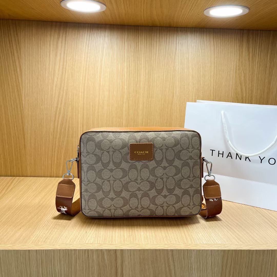 68 high quality coach women leather handbag Envelope Chain flap bag tote shoulder shopping crossbody messenger Dinner Postman bags 20 style, Black;brown
68 high quality coach women leather handbag Envelope Chain flap bag tote shoulder shopping crossbody messenger Dinner Postman bags 20 style, Black;brown