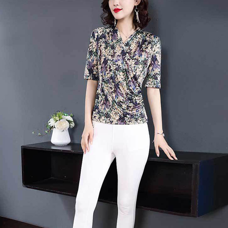 Women Spring Summer Style Lace Blouses Shirts Lady Casual V-Neck Short Sleeve Flower Printed Blusas Tops DD8816 210225