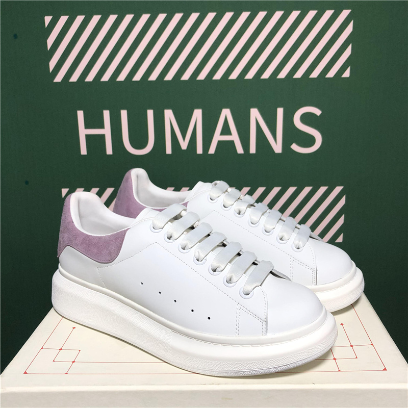 Top Quality Men Womens Genuine Leather Shoes Women Fashion Outdoor Velvet Falt Sneakers Mens Platform Leathers Luxury Designer Casual Trainers, Black
Top Quality Men Womens Genuine Leather Shoes Women Fashion Outdoor Velvet Falt Sneakers Mens Platform Leathers Luxury Designer Casual Trainers, Black
