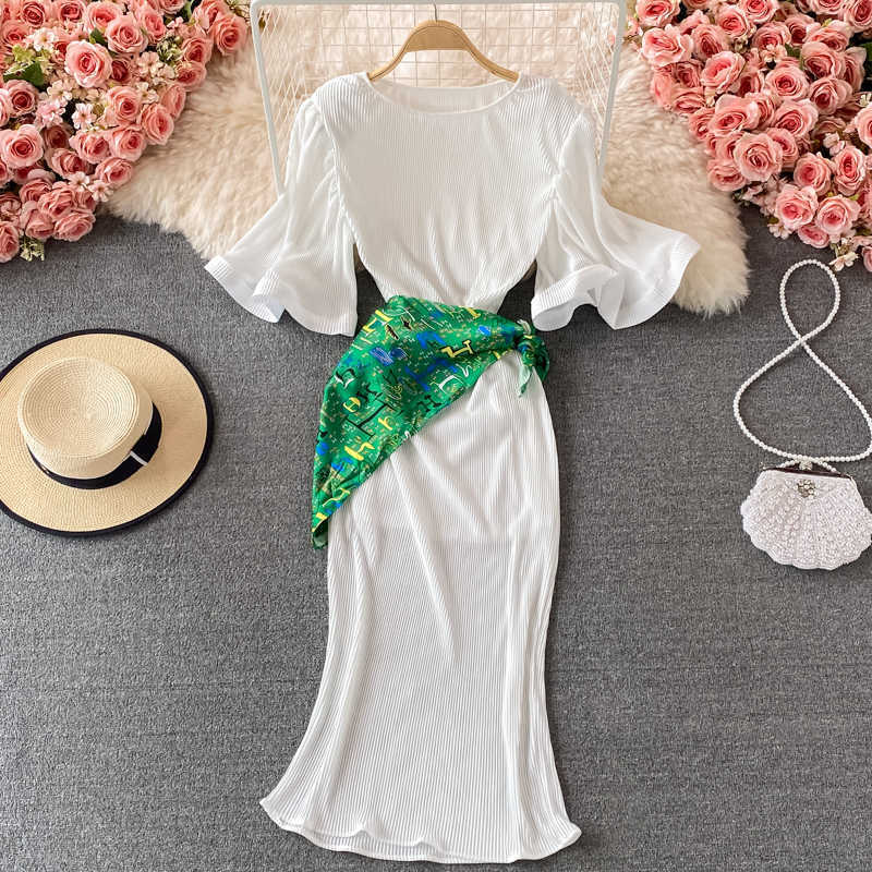 DEAT Women Pleated Ruffles Dress Round Neck Short Sleeve Arrivals Lady Temperament Fashion Spring Summer 11D1411 210709